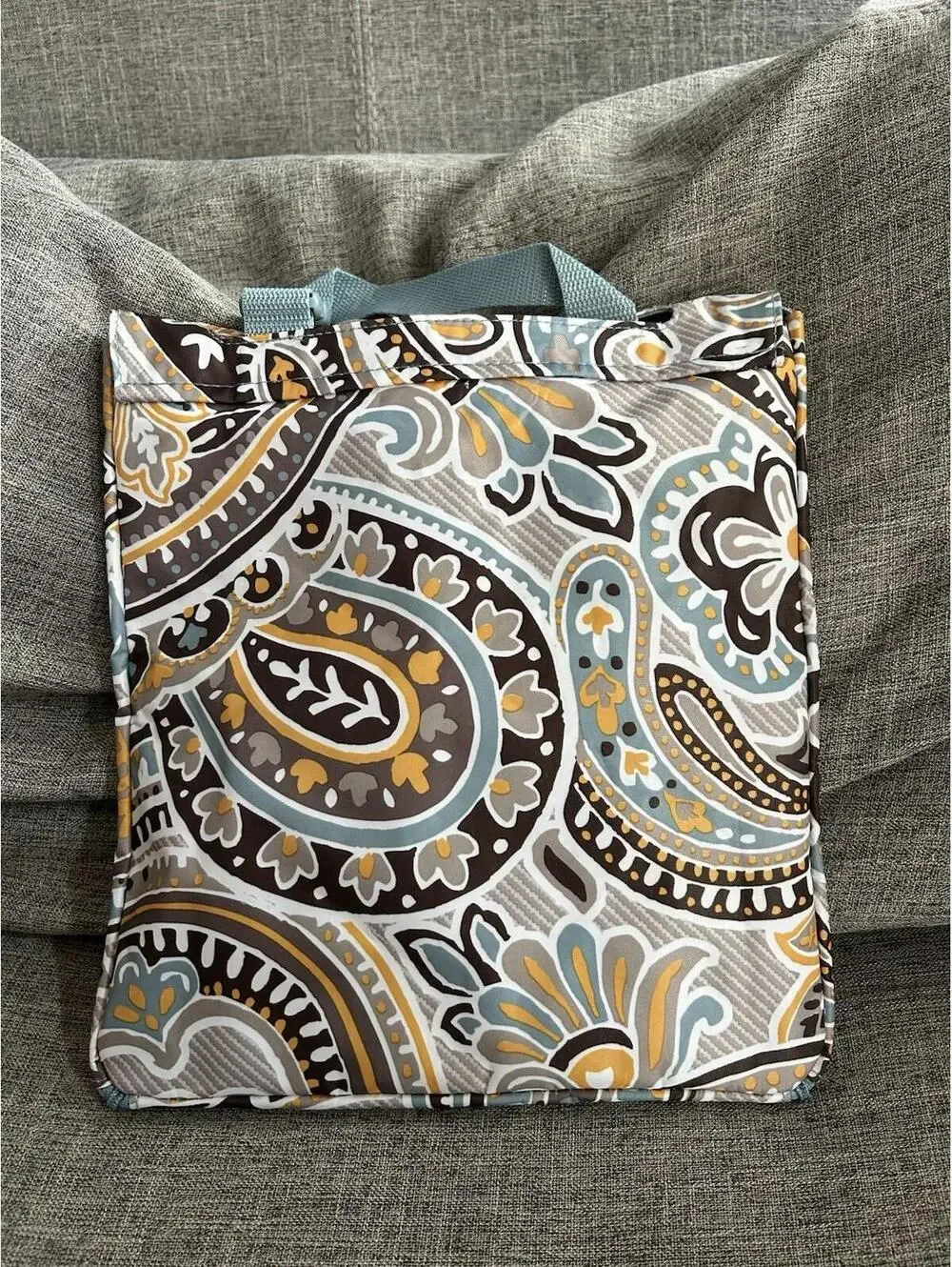 Thirty One Hanging Traveler Case In Parisian Garden Jewelry Organizer